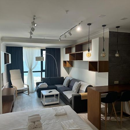 Apartment In Porta Batumi Tower 外观 照片