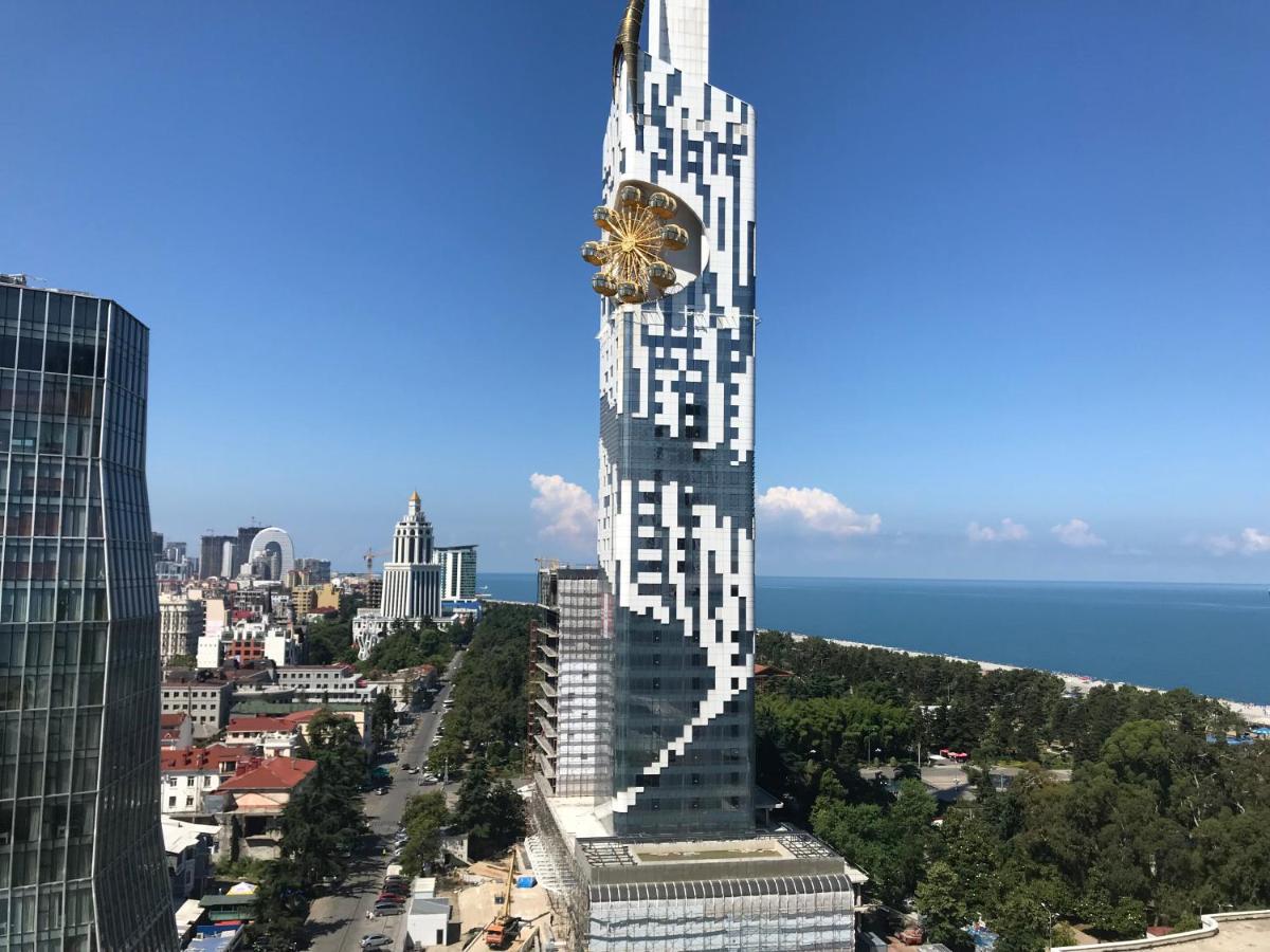 Apartment In Porta Batumi Tower 外观 照片