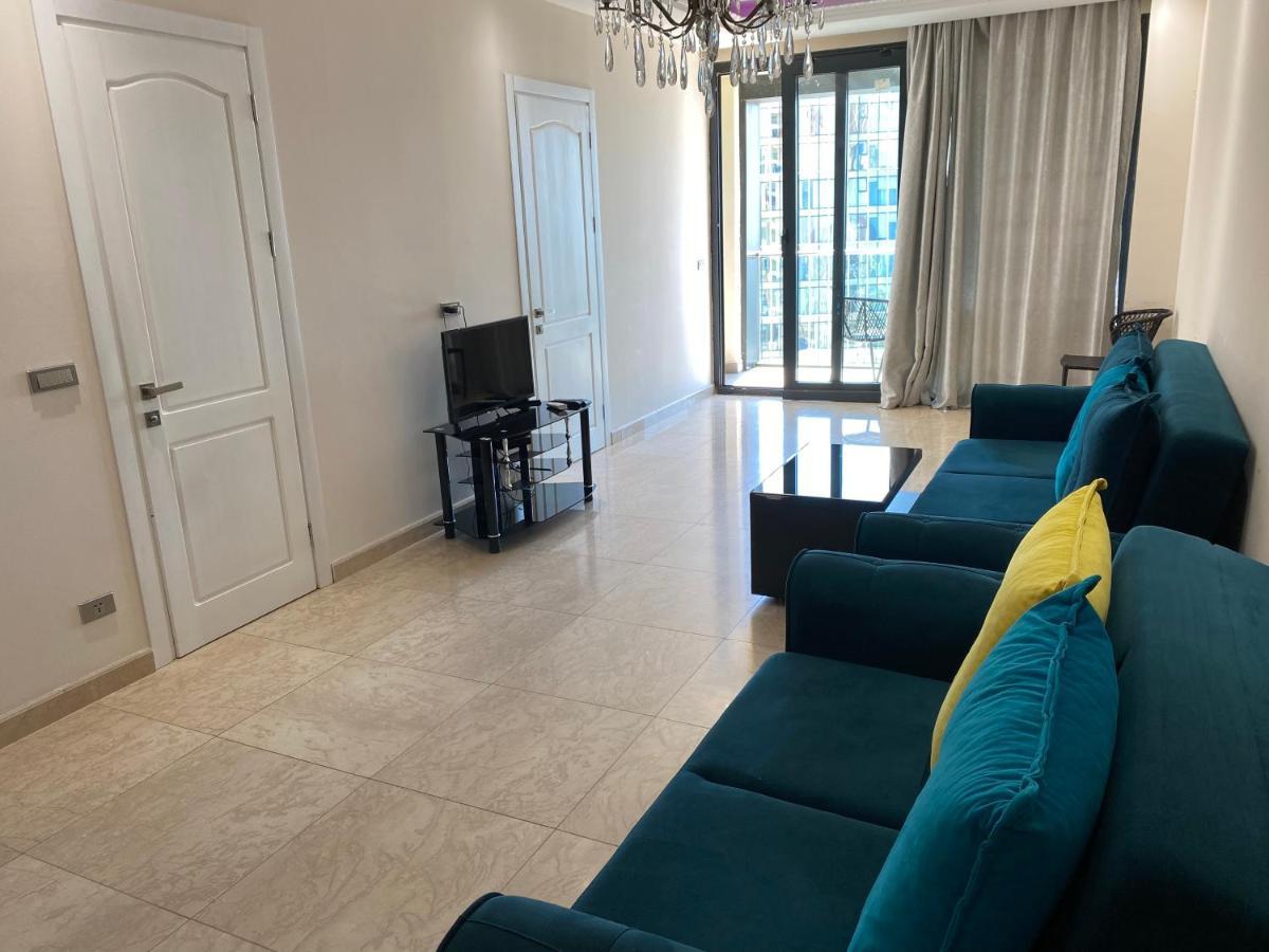 Apartment In Porta Batumi Tower 外观 照片