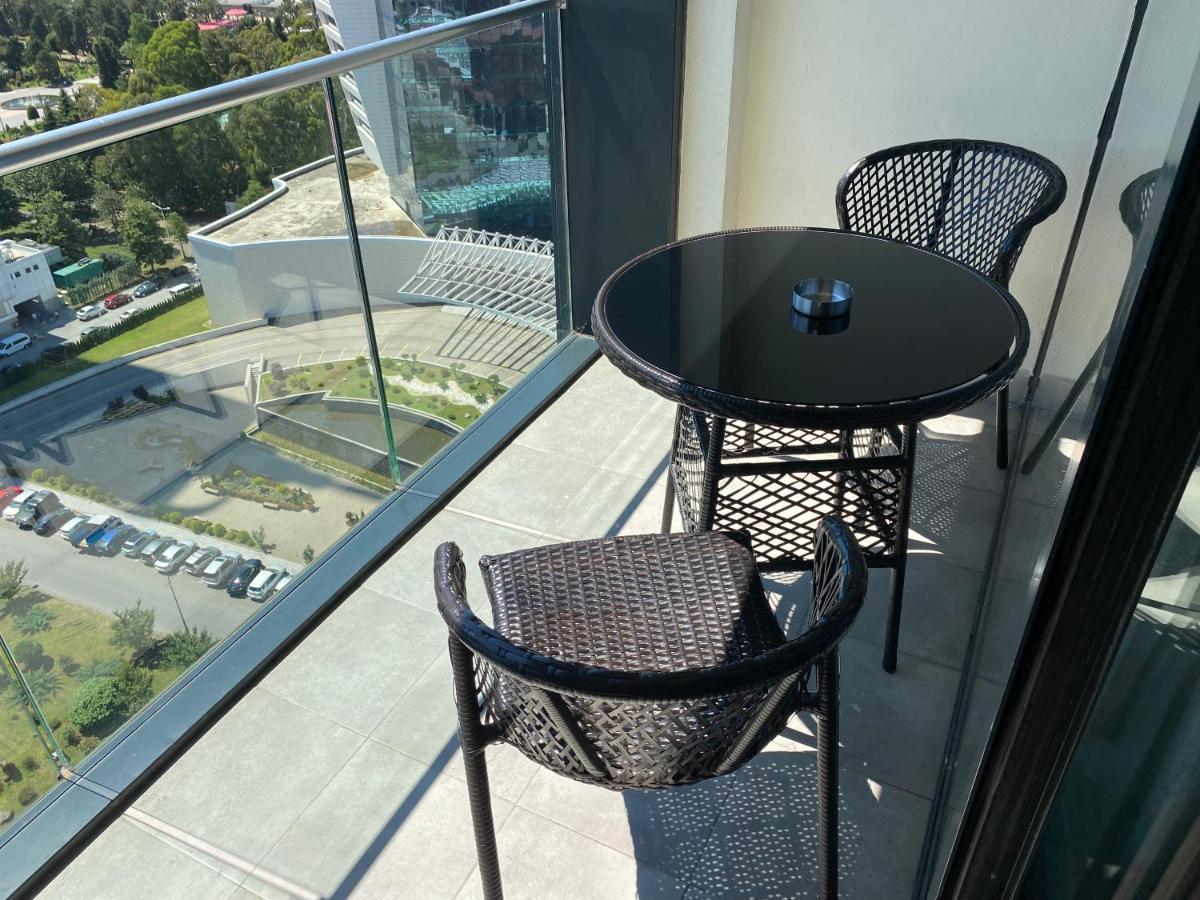 Apartment In Porta Batumi Tower 外观 照片