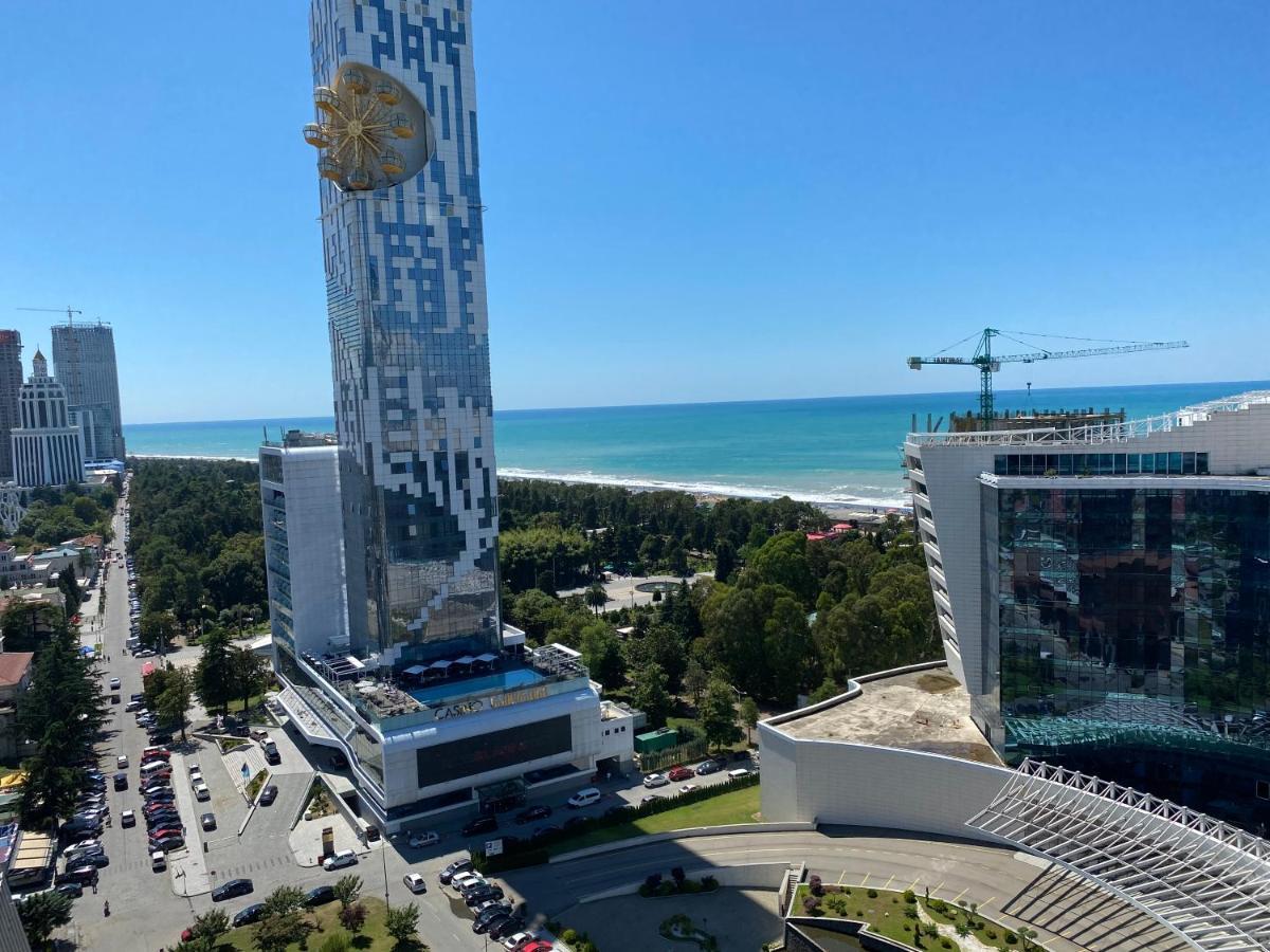 Apartment In Porta Batumi Tower 外观 照片